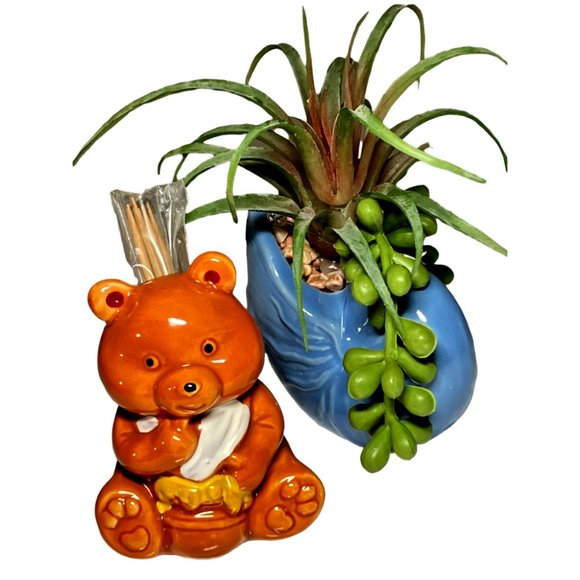 Vtg 1950's Set of (3) Honey Bear Salt & Pepper Shakers & Toothpick Holder - Picture 7 of 9